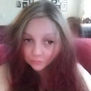 Meet your Posher, Becky